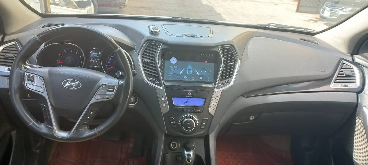 للبيع هيونداي سنتافي بانوراما 2014 خليجي
ماشية 93
✨ المواصفات:
✔️ تشغيل بصمة
✔️ بصمة أبواب
✔️ إشارات ترحيب بالمرايا
مرايا شفط 
✔️  سايد بريك دكمة
✔️  مانع انزلاق
✔️ نظام فور ويل (دبل)
✔️ نظام ECO اقتصادي
✔️ تحكم بالستيرن
✔️ تبريد 3 قطع
✔️ 7 راكب
✔️ حجم محرك 3500
✔️ كشن كهربائي
✔️ تحكم تبريد جهتين
✔️ ويل كب
محرك6سلندر دوش
السيارة نظيفة 
السعر ١٧٥

 للاستفسار يرجى التواصل على هذا الرقم***********
