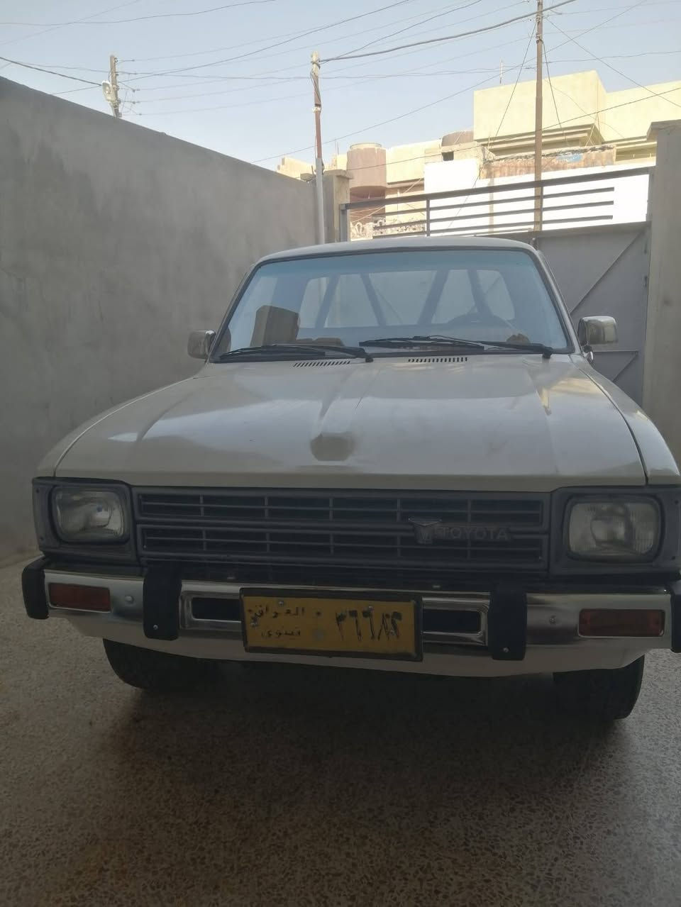 السلام عليكم بيكم موديل 82 صبغ وحداديه جديد مكينه وكير شرط
السعر 34وبيها مجال رقم الهاتف ***********
***********
