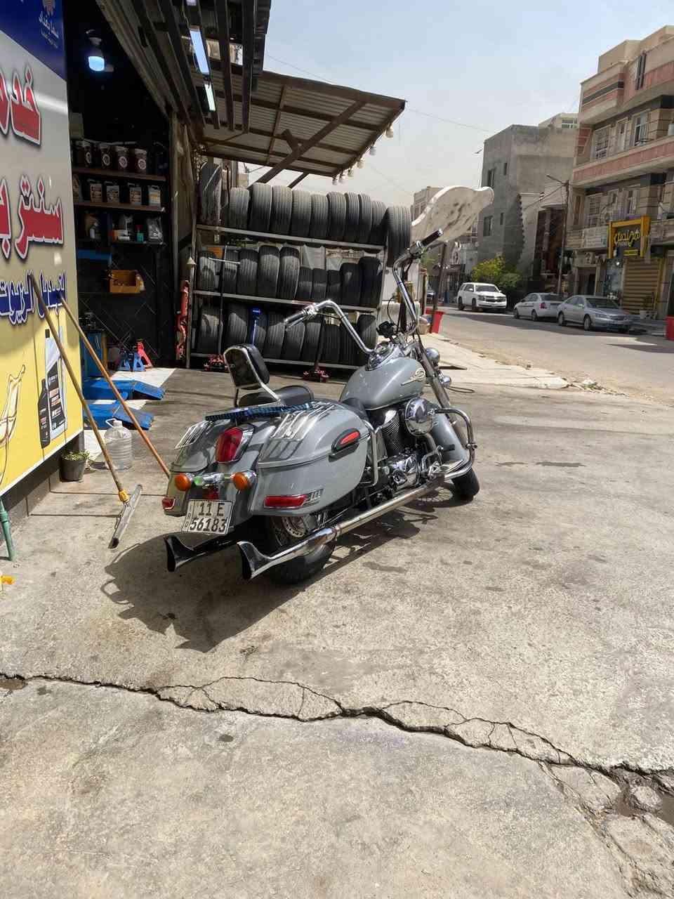 السلام عليكم هوندا شادو مكينه ٧٥٠ رقم بغداد لوحات ثنين تحويل ثاني يوم
مكينه كير كهربائيات كفاله 
بلكات جدد - دهن جديد - مي راديتر اصلي جديد 
دراجه عليها تزويد مرتب chicano style  
جنط استرايح دوسات ستيرن بلوجكترات 
دراجه خير من الله ترايك وين متريد السعر ٣٥ ورقه وبيها مجال للشراي مكاني بغداد السيديه 
***********
