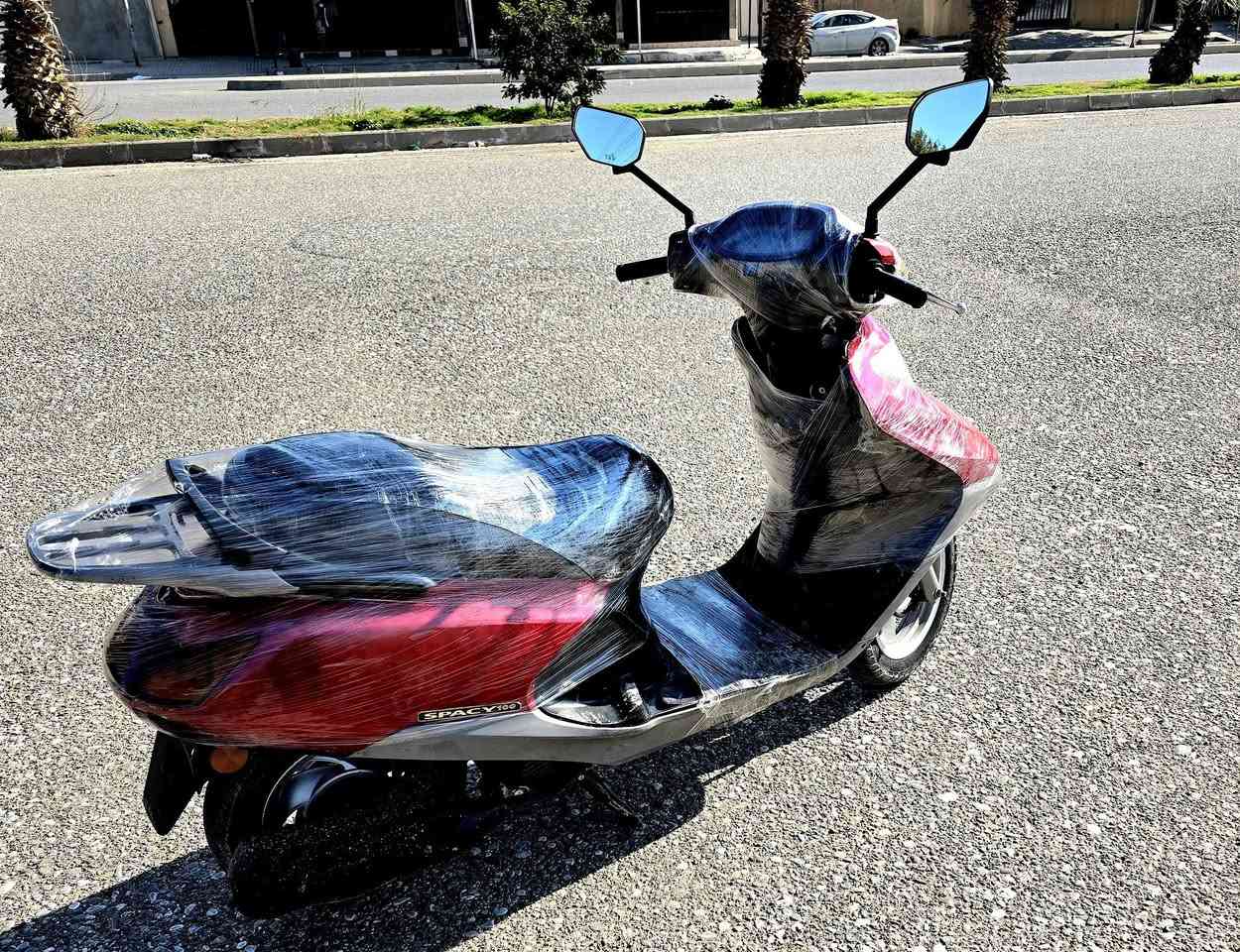 سلام عليكم ورحمة
دراجة ياباني سبايسي للبيع شرط مابي اي عيب السعر 500
رقم مبايل / ***********
