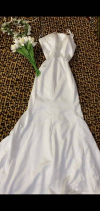 فستان خطبه • جديد • يناسب حتى ٦٠ك