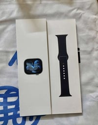 Apple Watch Series 11 GPS – 46mm * اللون: رصاصي (Space Gray) * المقاس:...