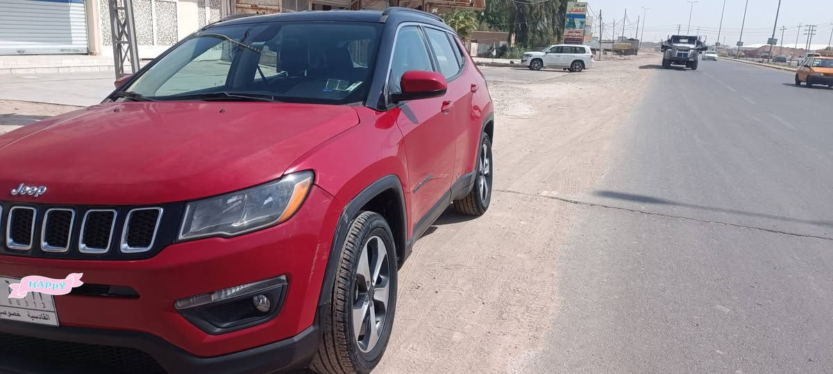 جيب كومباس ٢٠١٨ حادث بسيط بدون تبديل فقط البنيد مصبوغ السياره ليبل واحد وبالعراق بيه بارد شبر بالباب خلف الصدر سياره جاهزه وسعره مناسب الشراي يتصل ويتدلل *********** ديوانية, القادسية
