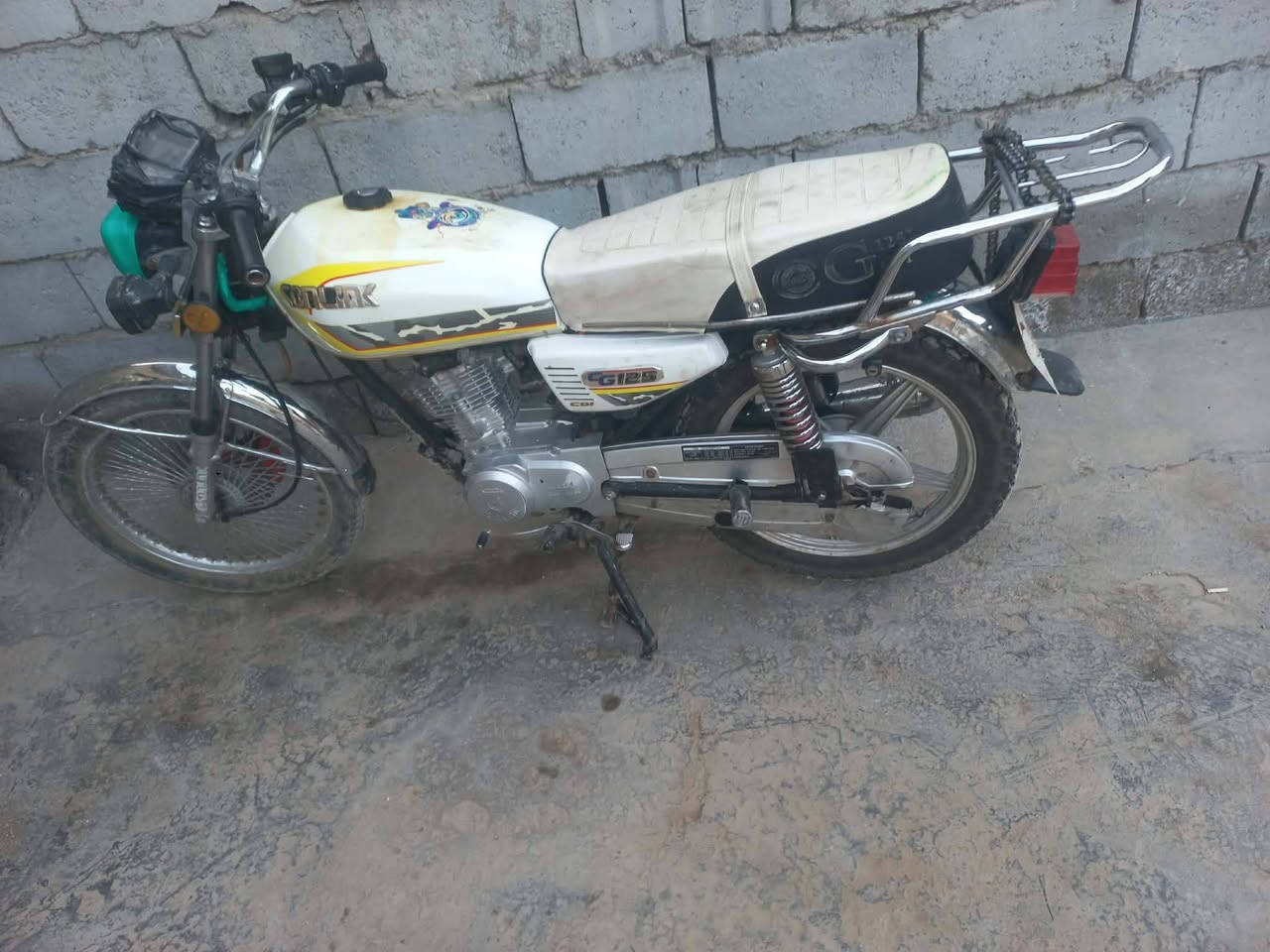 سلام عليكم دراجه تايكر البيع موديل٢٤... صبانه ما مدوده عليه متواجد ع الخاص


**إذا كنت صاحب هذا الإعلان وتريد حذفه لأي سبب، رجاءا أرسل رسالة إلى الدعم الفني**