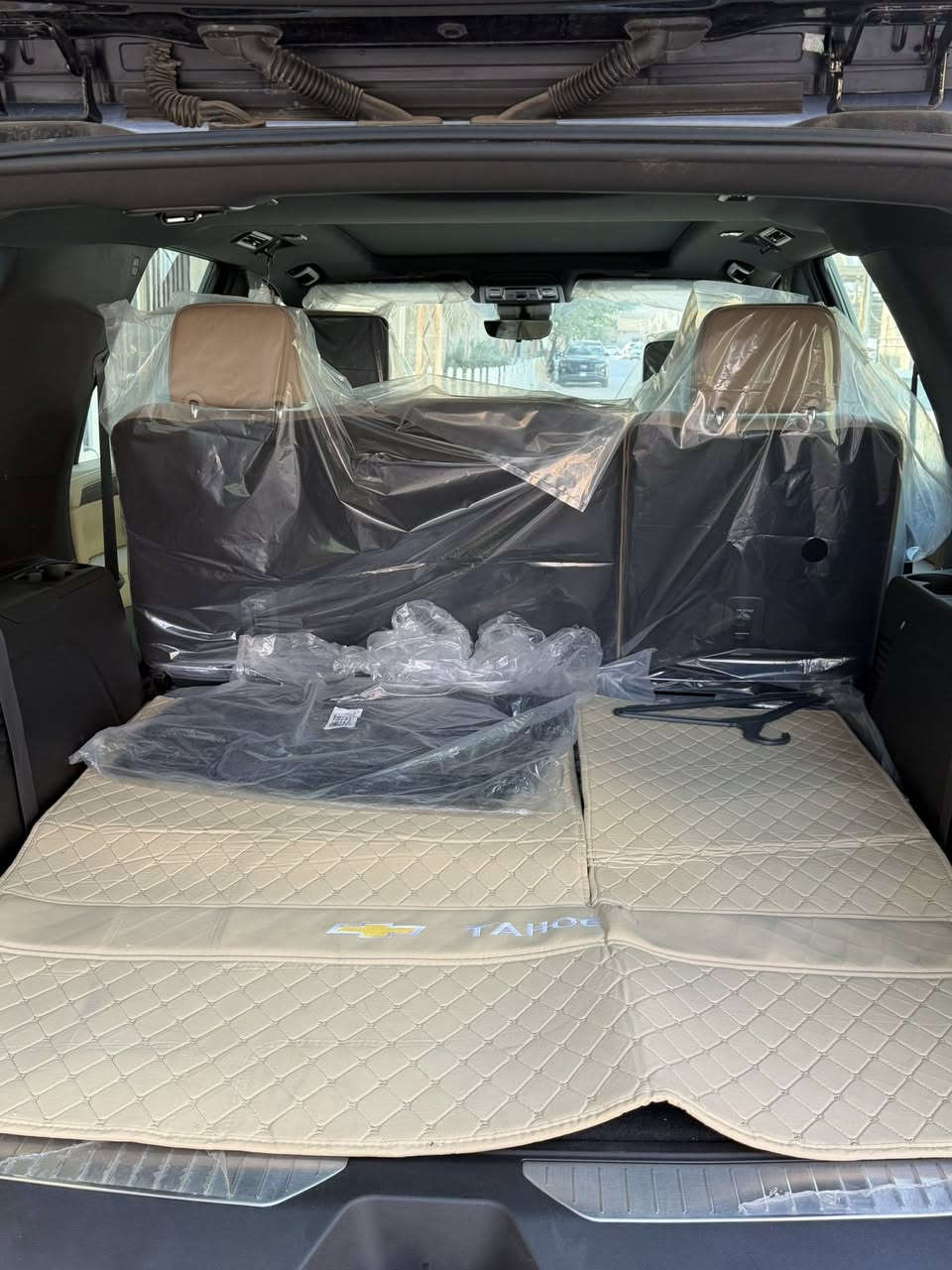 السلام عليكم
تاهو بريمير 2023
ظمان وكاله المنصور
ماشيه 24 الف كيلو
تحت الظمان 
جميع الصيانات في الشركه 
مغلفه ppf من الزيرو
السياره استخدام قليل وجدا نظيفه 
المكان بغداد/الدوره
للتواصل على الرقم 
***********
