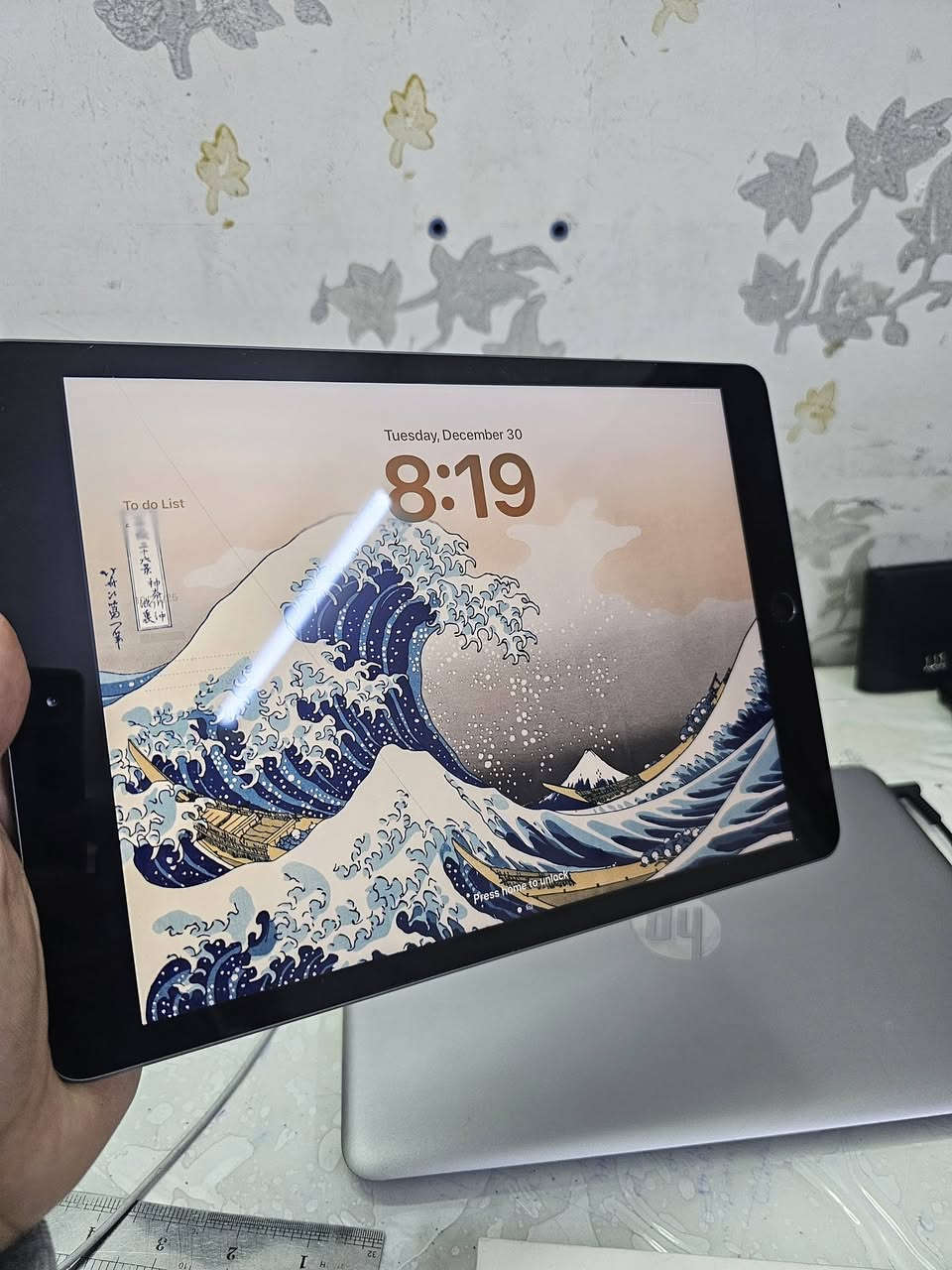 السلام عليكم اخوان
ايباد 7 ذاكرة32 
بطارية 90 عدد دورات شحن 336
جهاز نظيف كلش ، لا مفتوح ولا مبدل بي شي
فقط بالكلاسة اكو فطر وما مأثر عاللمس لأن بس بالكلاسة
مع الايباد قلم شحن ويدعم راحة اليد 
السعر 150 وبي مجال 
مكاني بغداد حي الجوادين
توصيل غير متوفر
تواصل ***********
او خاص، اذا الخاص مغلق ارسل طلب صداقة واني ارد عليك
