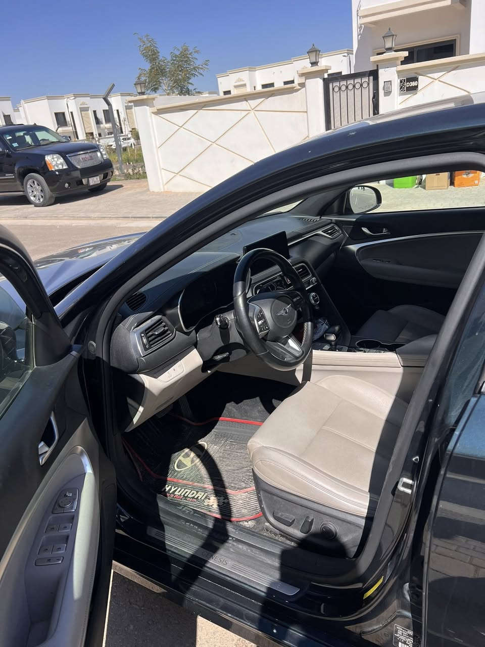 جنيس موديل ٢٠٢٢ وارد امريكا
قطعتين صبغ 
فول مواصفات 
رقم كربلاء 
ماشيه ٦٠ الف 
السعر١٨٥$
للاستفسار ***********
