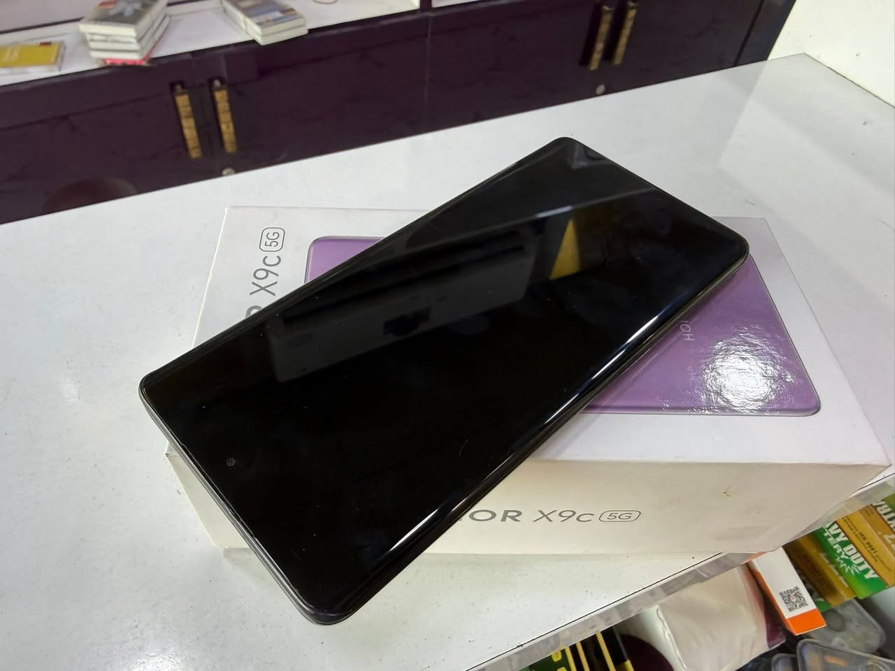 هونر x9c
ذاكره 256
رام 8
كامل ملحقات
السعر : 350 
 #العنوان:بابل
{ ***********}
