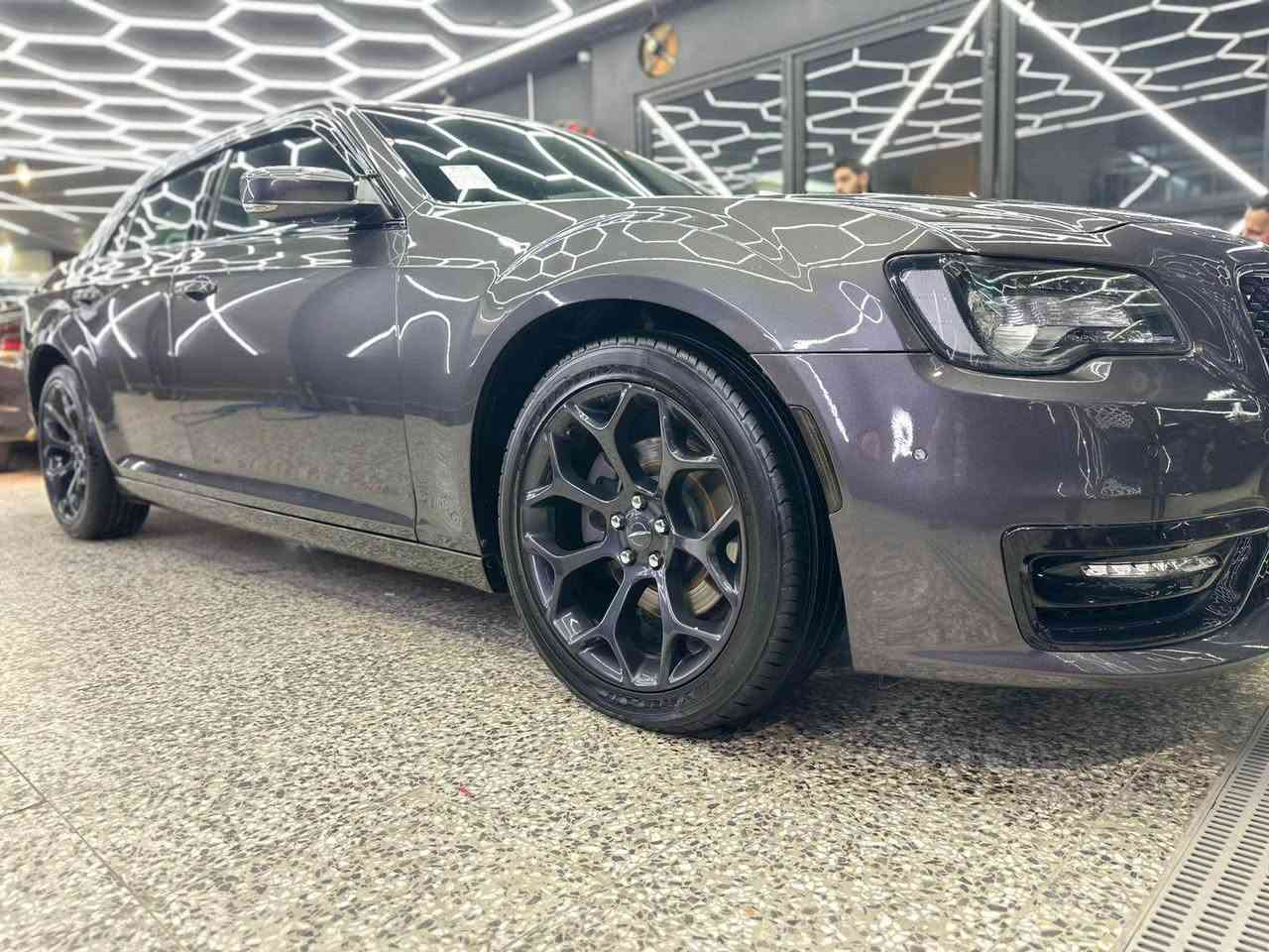 ﷽

Chryslar 
Modil 2020
S full
By boyax by masraf yak pala sardy haya 
Hichy ka 
0771 885 0202
 365 gala majal السليمانية, العراق
