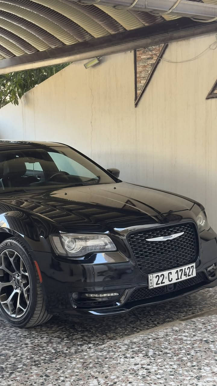 السلام عليكم 

اوباما s 300 فول الفول 
الموديل 2018 
مكفوله بدون ضرر كلين تايتل 
رقم اربيل بسمي سنويه 
ماشيه 72 الف 
مكاني بغداد حي الخضراء 

المواصفات 
برده  خلفيه 
رادار امامي 
رادار جانبي 
حساسات اماميه 
حساسات خلفيه 
تدفئه تبريد كشنات اماميه 
تدفئه كشنات خلفيه 
خزن ميموري سيد 
ستيرن كهرباء وتدفئه 
اشاير مري 
لايت عدسه متحرك 
بانوراما 
وبعد بيهه هواي مواصفات اعلى شي ب s
السياره مسويله ادامه صدر وتخم تايرات ودهن ومي راديتر دهن اكسل دهن كير كله شركه اصلي وشرط الفحص 
السعر : 270 ورقه وبي مجال 

للاستفسار اتصل ***********
