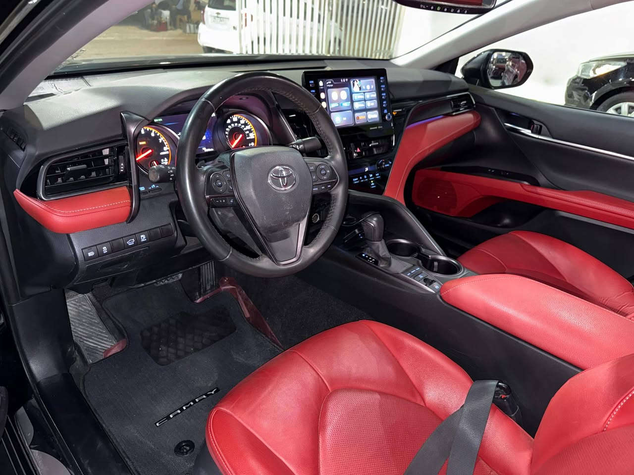 كامري موديل 2024 XSE
ممشى 34
سياره فول مواصفات عدا فتحه 
داخل احمر بلادي
لايتات LED
بكلايت LED
بريك بصمه 
شاشه كبير 
ويل 19بلادي
كشنات جلد تدفئه
سياره مبدل جاملغ بلادي وبنيد صبغ بدون دواخل بدون شاصي بدون لغد 
جديد مرقم باسمي
صور الحادث ورقم الشاصي داخل المنشور 
مكان السياره كركوك 
فقط بيع بدون مراوس 
للاستفسار 
*********** بي واتساب 
السعر 217وبيها شويه مجال
