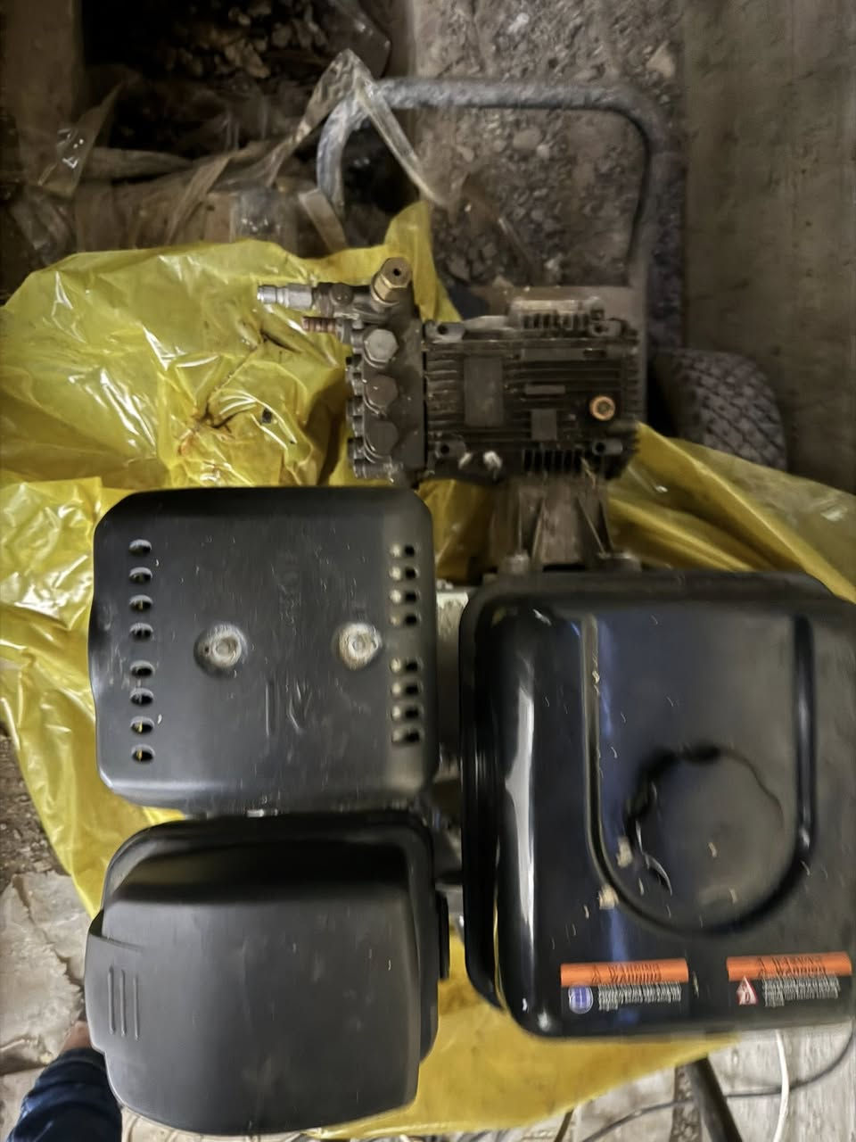 ضاغطة عسل محرك 15 حصان بانزين سلف وهندر و لضاغطه 350 بار ستخدام كلش قليل ولنضافه كدامكم اريد اراوسها بجهاز مال بخار فقط مراوس


**إذا كنت صاحب هذا الإعلان وتريد حذفه لأي سبب، رجاءا أرسل رسالة إلى الدعم الفني**
