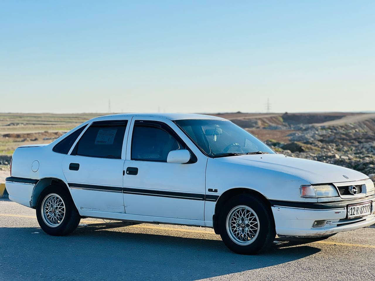 سلام عليكم فكترا موديل 92 ))((( حجم 16 )) سنويه ماتنتهي ايله 2030 بسمنه السياره ))(( بيه معجون بل صقف مال سعاف بكع صقار اربع مكانات))(( ولبوند  شبرين بل نص ؟؟  باب نفر شبر جوا لمرا هم؟  دوار دوسات فقط سعر 43بي مجال ***********
