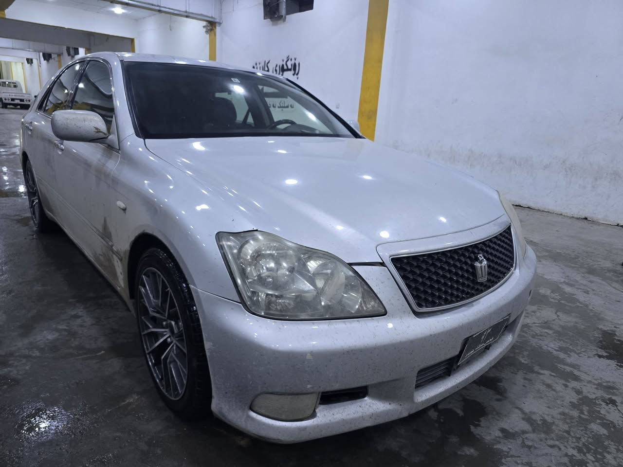 2006
مووس 4بارجة بؤياخ 
مةكينةي 184بئ دووكةل 
4دووگمة سةلاجة مةركةزي 
قرجيكي دواوةي هةية 
سعري 58مةجاليكي كةم 
شوين كةلار 
***********
