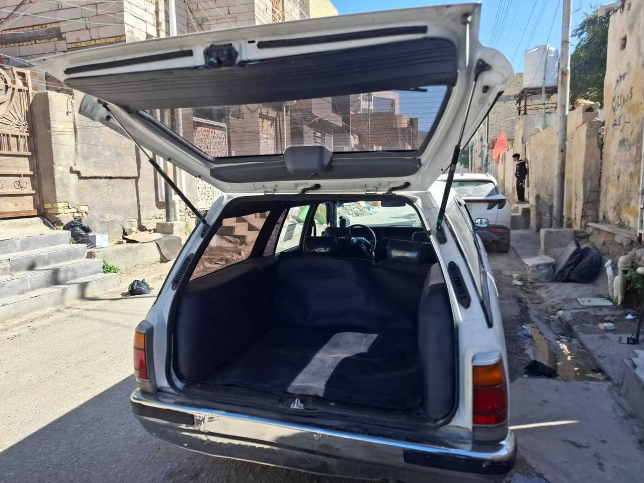 سلام عليكم من رخصت مدير الكروب للبيع او مراوس ارنب دريلوكس اصل كفاله عامه من الضربه وجديده السياره وبسمي رقم الدولي بغداد سنويه الغايه 31 تحويل مباشر تخم تاير حدادي وكرهبايات عله ايدي ومكينه وكير كارتون 2.5 السياره جاهزه من كلشي مكاني ناصريه مركز السعر 83وبيها مجال قليل ***********📞ابو مريم
