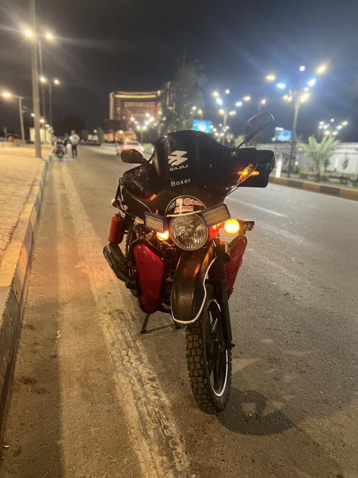 سلام عليكم بوكسر جبلي موديل ٢٢ اول فتحه إلهه المكينه أوراق كامله مابيه كل نقص  مكاني بغداد سعره مليون و ١٥٠ بيهه مجال. ***********
