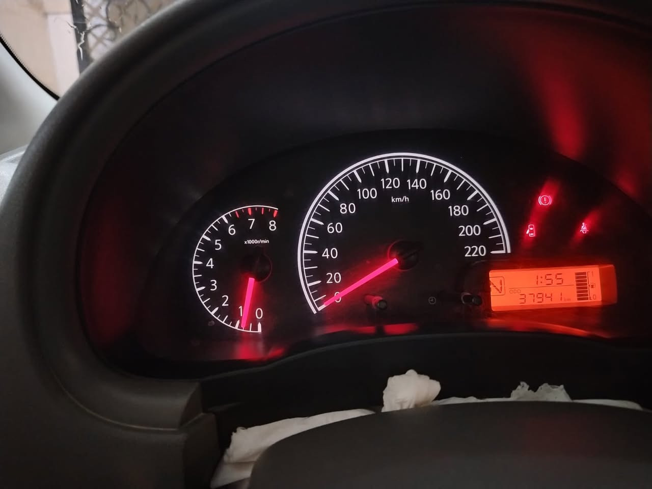 نيسان سني هندي بليته زركه شباك جديد موديل ٢٤ ماشية ٣٧ كفاله عامه من زلغ العنوان البصره غير متواجد على الفيس التواصل ***********
