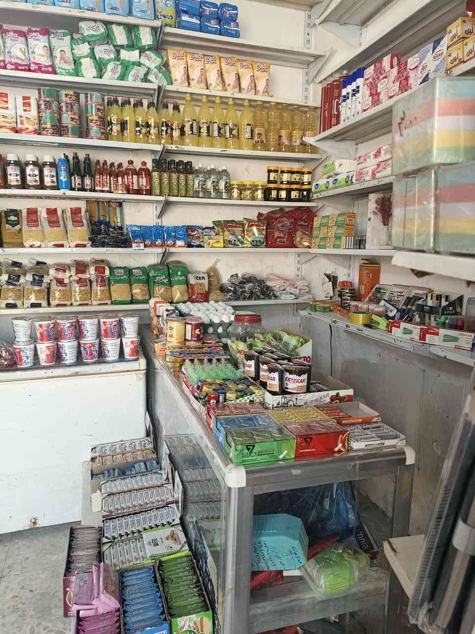 اسواق الفراوله
كربلا حي المجتبى اسواق ركن مقابيل شارع القادسيه 
ايجاره 125 
شغله زين دخل مالته من200وذذا تتوفر بعد غراض مثل (رصيد_لحوم_ _عارضه  شركه ببسي)يصعد الدخل 
سبب البيع عدي دوام وملتزم ب غير عمل 
سعره 5
للاستفسار 
***********
