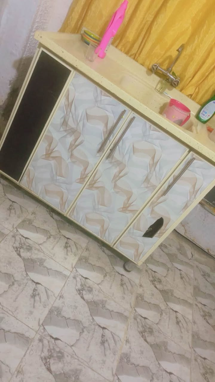 كاونتر للبيع تفصال مو سوكي بي اضرار بسيطه
السعر 250 قفل مكان زعفرانيه


**إذا كنت صاحب هذا الإعلان وتريد حذفه لأي سبب، رجاءا أرسل رسالة إلى الدعم الفني**
