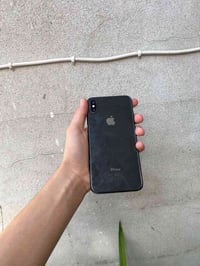 آيفون اكس ماكس • ٢٥٦ • بطاريه ١٠٠