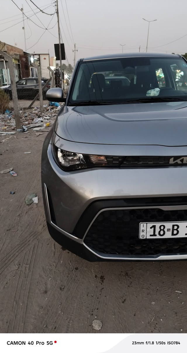 كيا صول موديل  2024  الشكل الجديد
رقم بابل دولي هزه وفحص وترقيم جديد
لون سلفر لمعن
ماشية 15الف
نص مواصفات 
رادار امامي
تحديد مسار  
شاشه كبيرة كار بلي
 دشبول الكتروني 
نظام اوتو ستوب 
تحديد مسار السياره
مثبت سرعه كروز
شاشه اعطال ومعلومات السياره 
محرك 2000/دوش
سستم صوت 
تحكم ستيرن جهتين فول
مخرج USB
انضمه قيادة عادي+سبورت
مكانها بابل مركز بيع ومراوس حسب القناعه *********** واتساب متوفر
