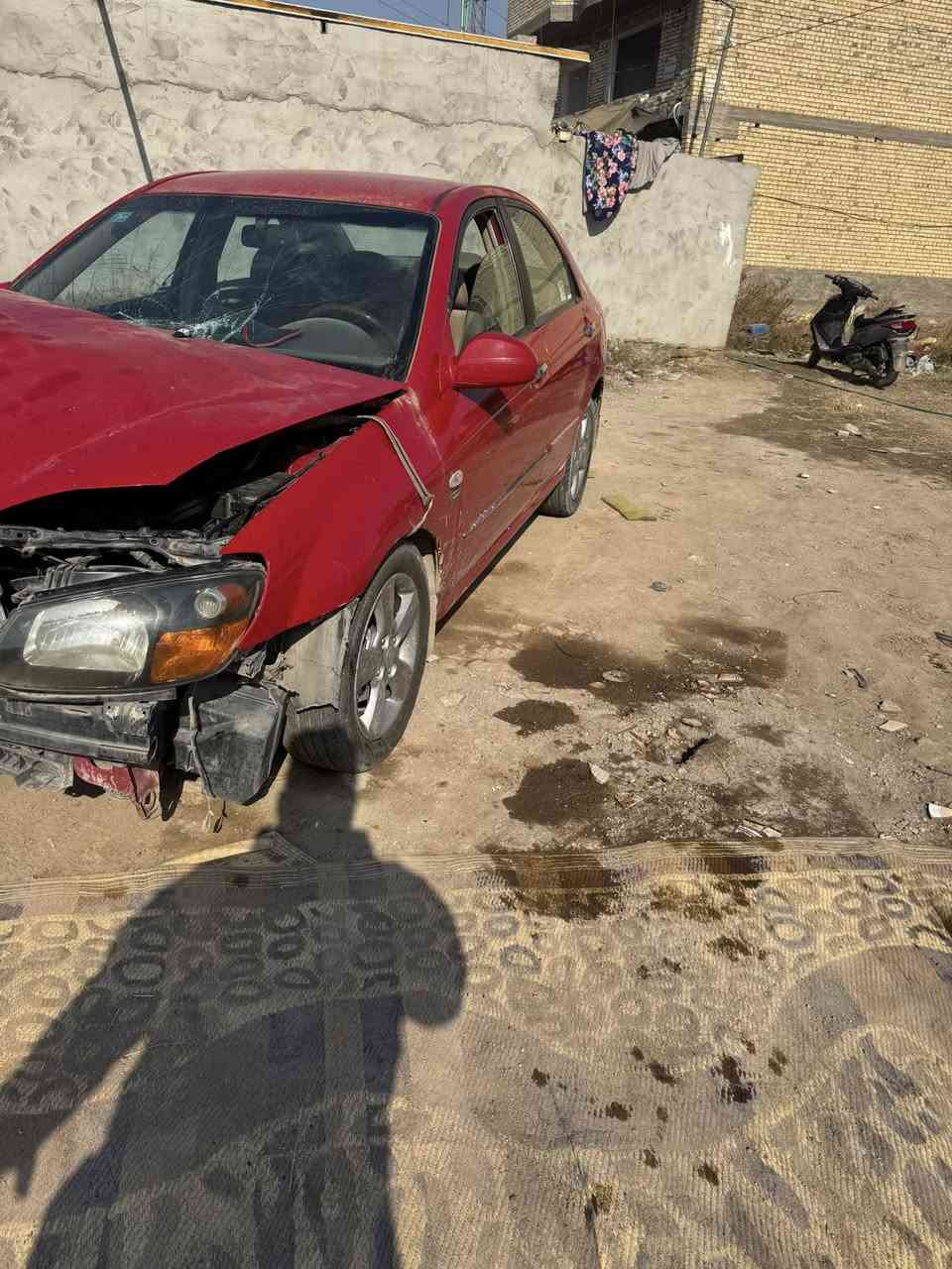 السلام عليكم
البيع كيه سيراتو خليجي 

موديل 2007رقم أنبار إنكليزي 

محرك 1600دوش 

سياره بيها حادث ابيع عله حادثها 

مكاني بغداد جكوك قرب البوابه مال الكاظميه

السعر 47$مجال قليل حك الجيه تفاصيل اكثر اتصال 

***********
