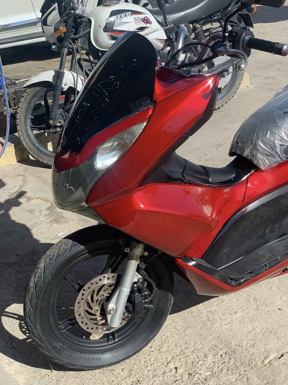 سلام عليكم PCX جيل الأول نضافه الصور تحكم مكينه مكفوله ممفتوحه دراجه خير من الله مكاني بغداد الجزيره السياحيه السعر 1250 بيها مجال ***********
