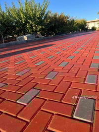 عمل انواع المقرنص، والمرمر، والبورسلين، والساقيه والكربستون ،والبازلت ...