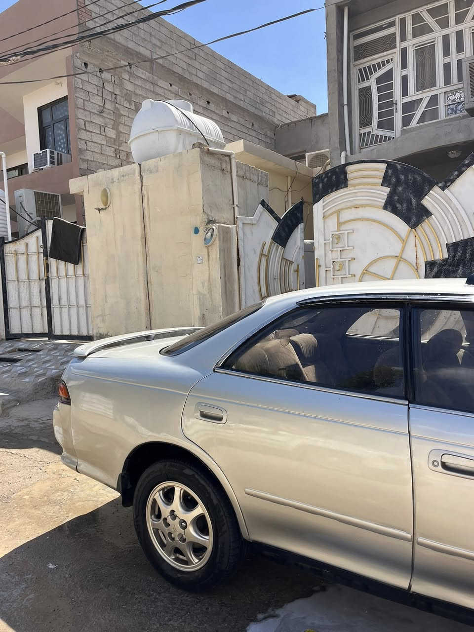 مارك نفخ موديل 92 نضافة فول حدادية صدر تخم تاير كلة جديد سيارة عايزة دوشمة فقط تبريد شغال منضومة جديدة السعر 62 بيها مجال قليل 

الاتصال رقم الهاتف ***********
المكان بعقوبة
