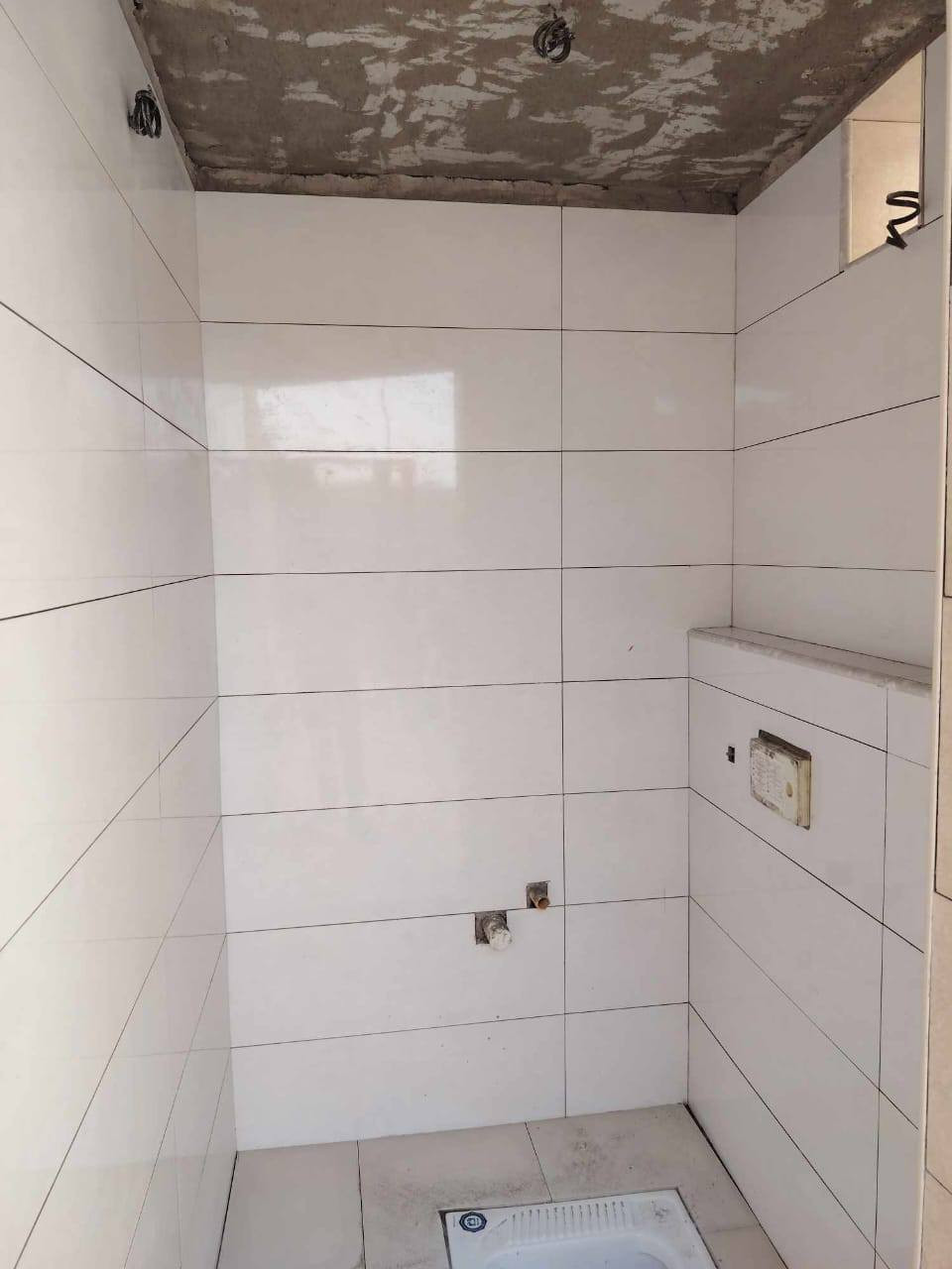 🔹 مكتب العبيدي للمقاولات العامه 🔹
نُعلن عن توفر كادر متخصص مصري لعمل:
✅ السيراميك الجداري
✅ السيراميك الأرضي
✅ المرمر
✅ البرسلين
بـ جودة عالية – شغل درجة أولى – مع ضمان العمل

💰 الأسعار:
▪️ الأرضية: 7
▪️ الجداري: 8
(تختلف الأسعار حسب المقاسات)
▪️ الدرج المرمر: 30
▪️ البرسلين: 25

📌 نستقبل طلبات العمل من:
– الدوائر الحكومية
– المجمعات السكنية
– المنازل الخاصة

📸 هذا جزء من أعمالنا المتميزة

📞 للاستفسار:
***********
***********
