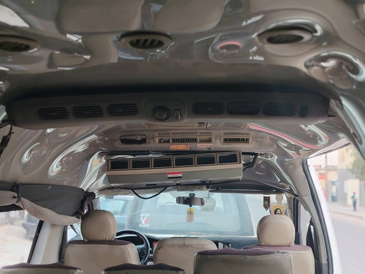 السلام عليكم...
هايگر ٢٠١٤ بيها طخات بسيطه مكينه كير تخم تاير صدر اكسل  كله جديد تبريد ثلج محور حماوة صيف شتاء ربع بالتبريد السيارة بأسمي ممشتغلة بشارع السيارة بيها خط موظفين بحث ووصل خط كله جديد مصفرة من كلشي سيارة جاهزة للشغل امانه ع أيدي كلشي بيها
السعر ٩٨ وبيها مجال للاتصال
***********
***********
 مكان السيارة بغداد الحرية....
