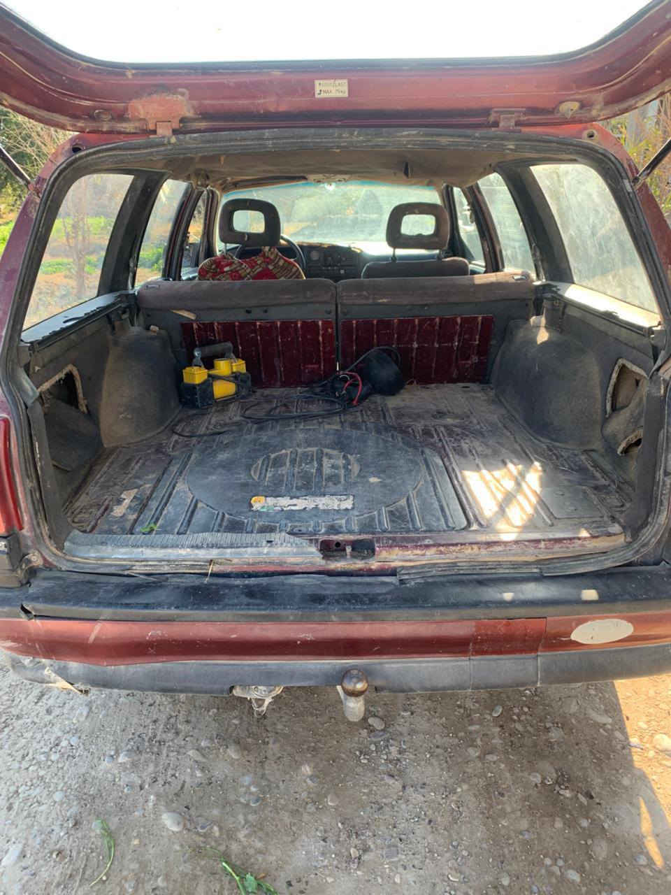 اسلام عليكم متاح سيارة أوبل   محرك وكير كصة  شرط صدر جديد تخم تواير اربعة جدد كشر حلو غرفتهة حلوة باور شغال سيارة جاهزة ما عايزهة برقي نشاط فول السعر 13 وبيهة مجال  رقم الهاتف ‏‪***********‬‏
