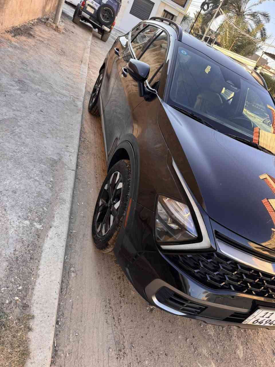 سبورتاج 2023 X-Line – حجم كبير
رقم بغداد

حادث سرقة دعامية أمامية وتم تبديلها أصلية بدون صبغ
صبغ باب الصدر والخلفي فقط

الممشى: 52 ألف ميل
(ماشية بأمريكا 35 ألف ميل)

مواصفات مختصرة:
بصمة • تشغيل عن بعد • محرك 2500
جلد كهرباء + تدفئة • تبريد قطعتين
شاشة ديجتل • رادار كامل • دبل 4×4
زينون • شحن لاسلكي • ويل 19

💰 السعر: 19,500 دولار أمريكي
يحتاجله فقط بوليش

📞 ***********7
📍 بغداد – حي الجامعة
