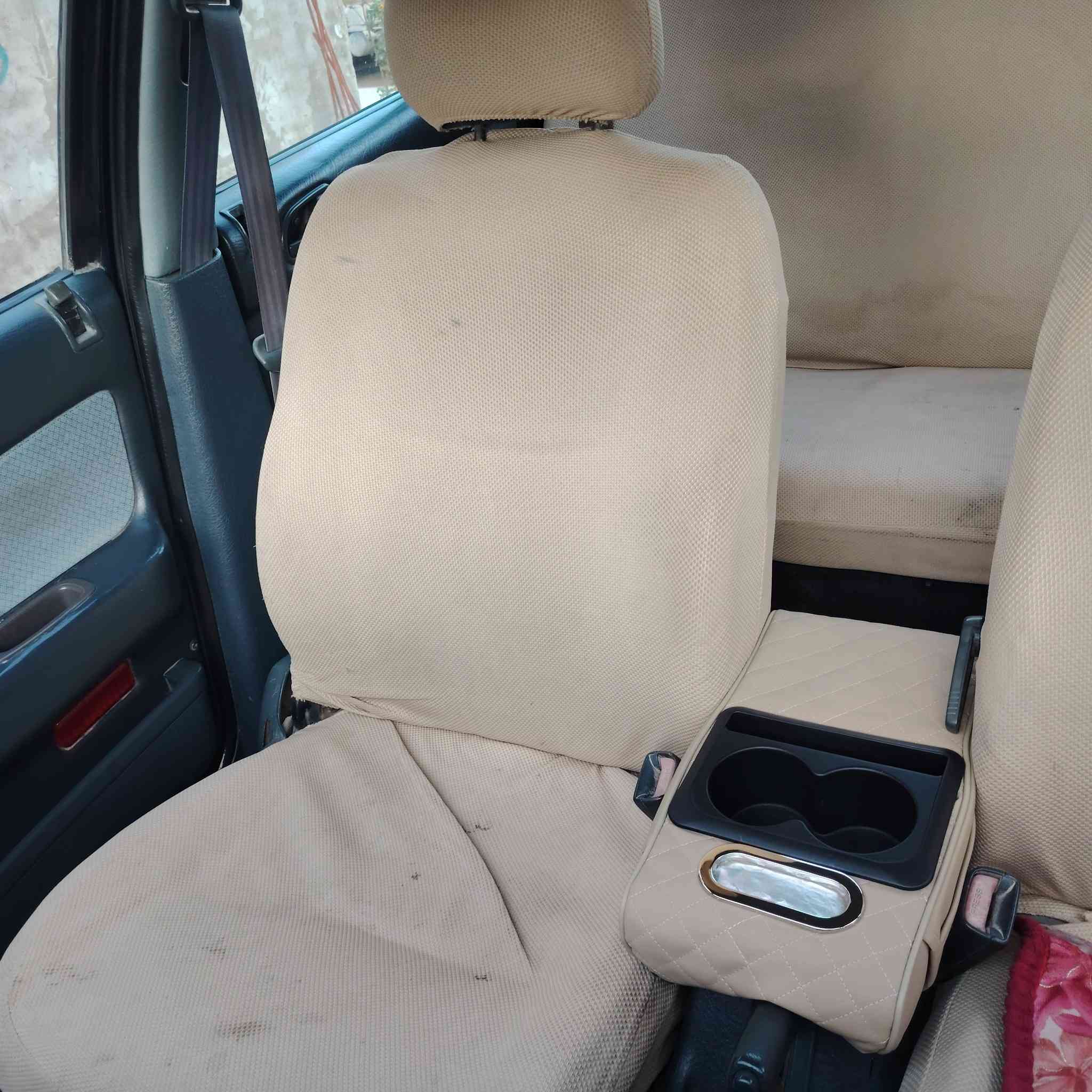 كيه سيفيا للبيه نضيفه كلش تجي وتشوف رقم نكليزي   السياره بسمي سنويه جديده ب35 تبريد ثلج.... سياره بلاد جاهزه عله اخر حبايه..مسكر. ***********
