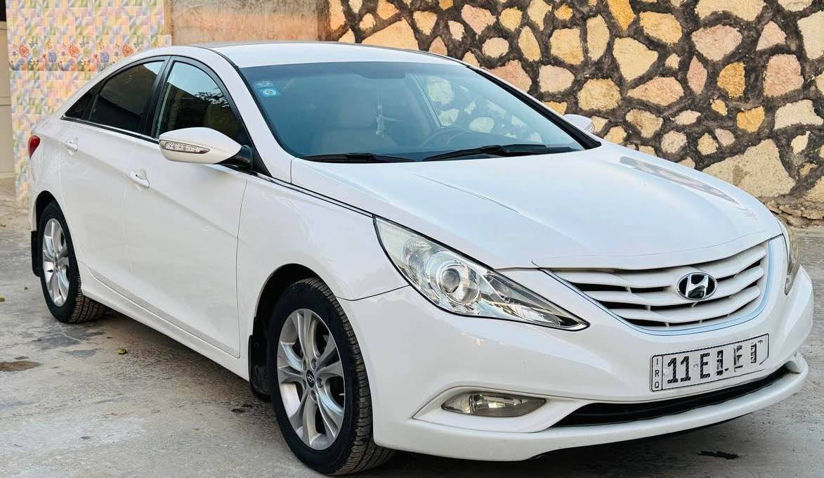 سوناتا 2013
خليجي كفالة عامه من الضربه والفتح والصبغ والبارد رقم بغداد دولي
ألرقم الجديد السنويه لل 29 تبريد قطعتين
محرك 2400 دوش اشاير مري + مري شفط تحكم ستيرن شاشه .. كامره حساس خلفي 
 تبريد ثلج تخم تاير حدادية جاهزة من كلشي 
السعر 138 وبيها مجال 
العنوان/ بابل-الهاشمية 
*********** 
‭0778 077 2600 هاشمية, بابل
