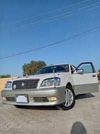 ملكه • ٢٠٠٠ • رقم بصره