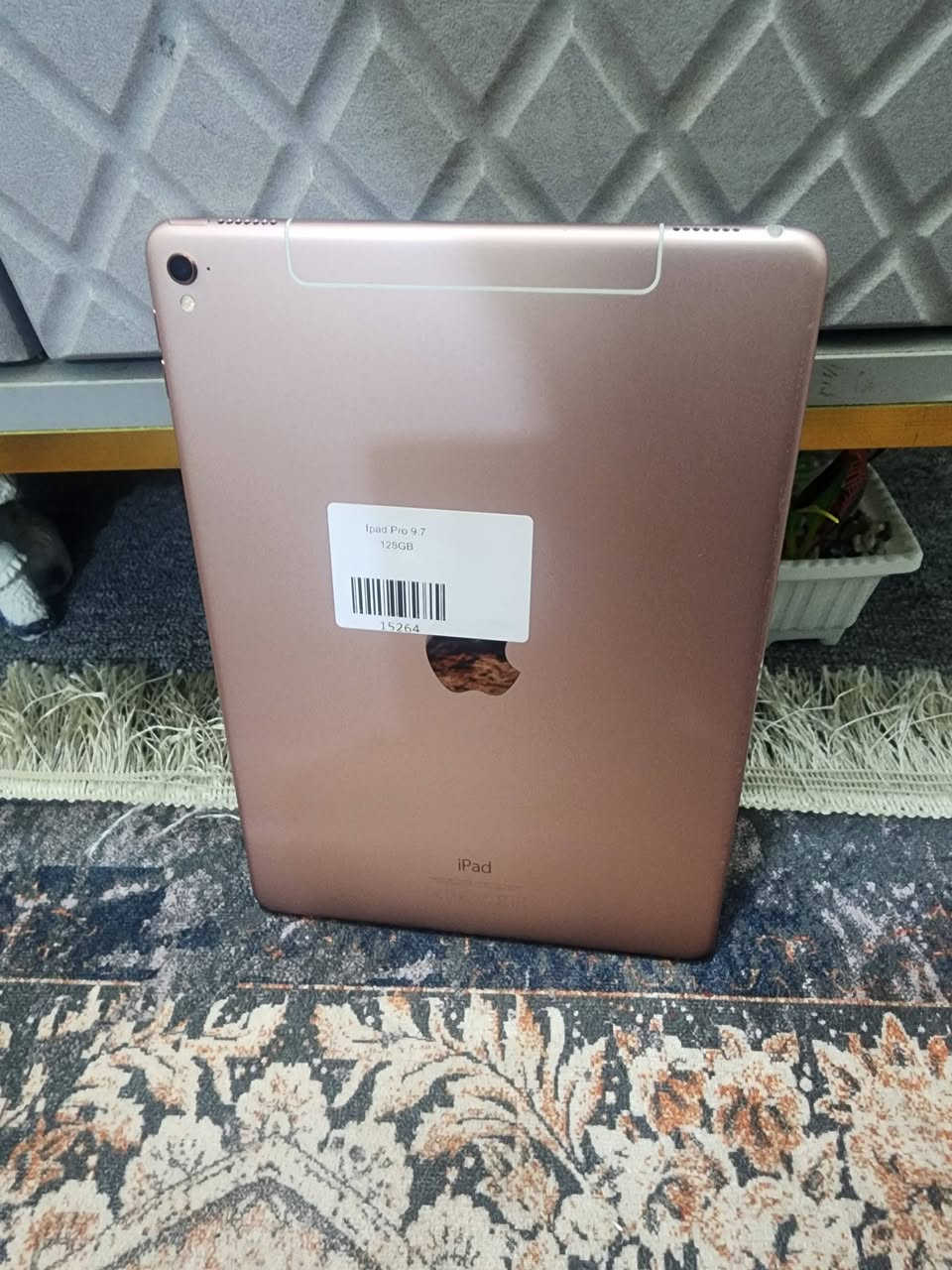 ايباد برو 9.7 ذاكرة 128 كيكا نضيف جدا يدعم الشريحة نموذجM وياه شاحنة وسماعات بغداد استفسار خاص 150الف نهايتة


**إذا كنت صاحب هذا الإعلان وتريد حذفه لأي سبب، رجاءا أرسل رسالة إلى الدعم الفني**