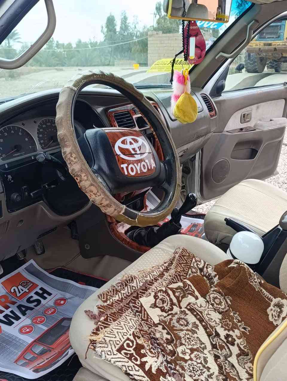 TOYOTA 4RUNNER
السلام عليكم 

ماشاءالله  موديل1995

TOYOTA  4RUNNER
Modl1995
 

~ تويوتا 4 رنر  لون سلفر
~ محرك 6 سلندر  / V6 
~ كشن قامش و تبريد و تدفئة 
~سكان هيترة 
~ داخل قرميدي 
~تحديد سرعة 
~نظام ECO

~ حجم تايرات ٢٠ ويل بيلادي 

~ ( 5 )  ركب

~ شرط التحويل 
السعر ....70.00$ سبعون ورقة

~وبخدمتكم 

للستفسار.‏‪0771 089 0511‬‏
مكان السياره ديالى .منصورية الجبل
