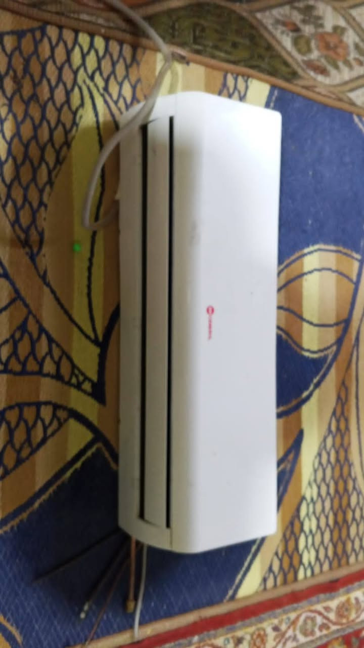 سلام عليكم سبلت طنين شغال مقفول غاز القطعه الخارجيه تختلف عن الداخليه تبريد ثلج اخو الجديد بس للقطعه الخارجيه مشتريها 350اريده 300مكاني بغداد العماري ***********
