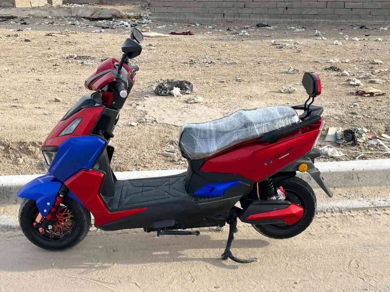 دراجة سكنس شحن للبيع المكان بصره-زبير للتواصل***********واتساب فقط واتساب

نظافة 99% مواصفات 

سويجين بصمتين تحكم عن بعد 

بطاريات ليثيوم فوسفات الحديد 72 فولت 30 امبير عشرين دورة شحن فقط

مشتريها مستعمل 

تفاصيل اكثر على الواتساب 

سعرها 850 الف قفل
