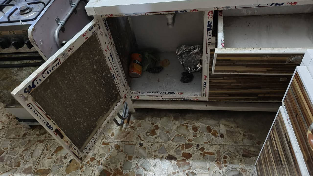 كاونتر نظيف فقط جرارة السنك يراد تصليح السعر 250 الف مكان ضباط القاهرة


**إذا كنت صاحب هذا الإعلان وتريد حذفه لأي سبب، رجاءا أرسل رسالة إلى الدعم الفني**