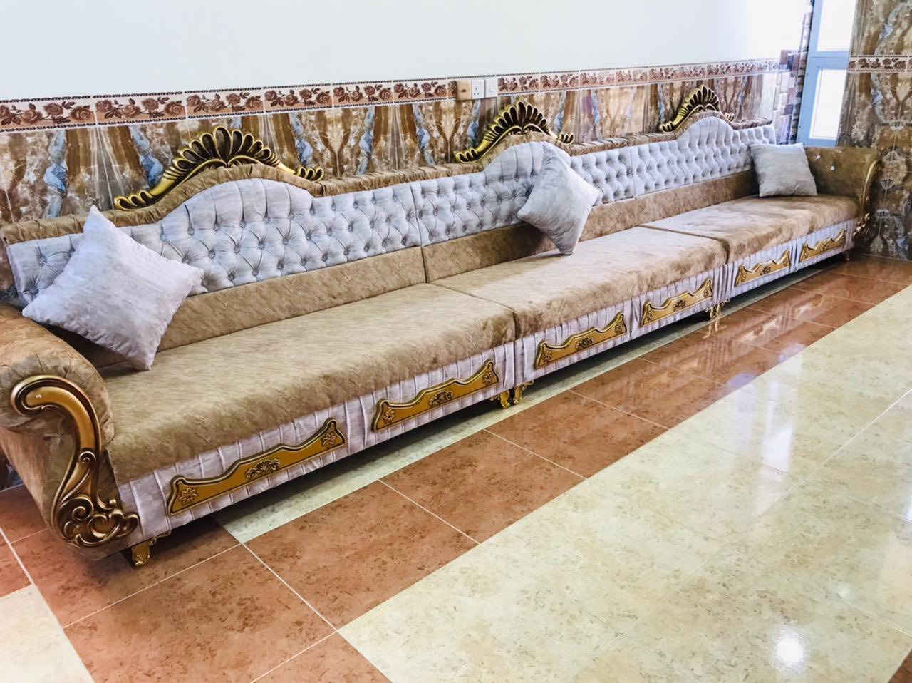 *********** معمل الامير ?⭐ لصنع القنفات و الديوانات👍 وتجديد ومراوس الديوانات (( علمأ الشغل حطاطه وانطي وصل ضمان مع كل تفصال كوشات او طبله الشغل تعال شوفه بعينك المتر من 70 الف  فما فوق شغل حطاطه مو سوكي عنوان كركوك🚗 حي النصر بداية سايدين مركز شرطه العروبة من طرف جسر 🌉 حصو ورمل معرض ومعمل الامير⭐🤝 اهلا بكم
