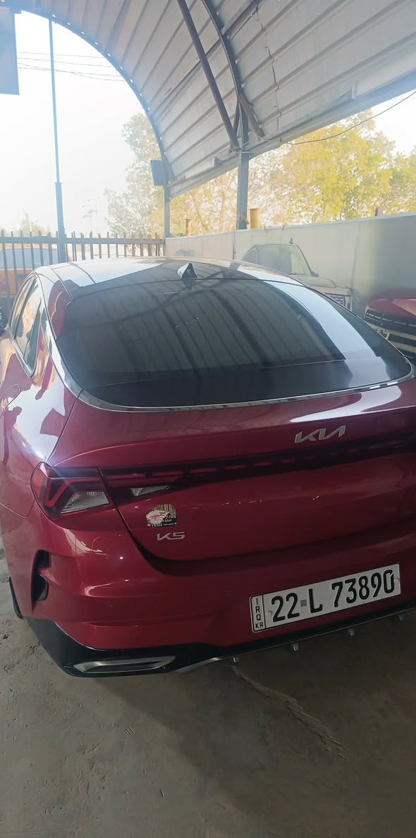 السلام عليكم
كي فايف جيتي لاين GTline خليجي 

(فول مواصفات) رقم اربيل 

كفالة عامه 

موديل 2023

مكينة 2500

فتحة سقف بانوراما 

تشغيل بصمة + تشغيل عن بعد  + بصمه ابواب

تتميز بنظام صوتي فاخر

خمس انظمة قيادة

كرسي كهربائي 

شحن لاسلكي

كامره دوارة 

تحكمات

مواصفات 1/1 معروفة مواصفات الجيتي لاين

السيارة ماشية km42

السعر 217 وبيهه مجال
***********
