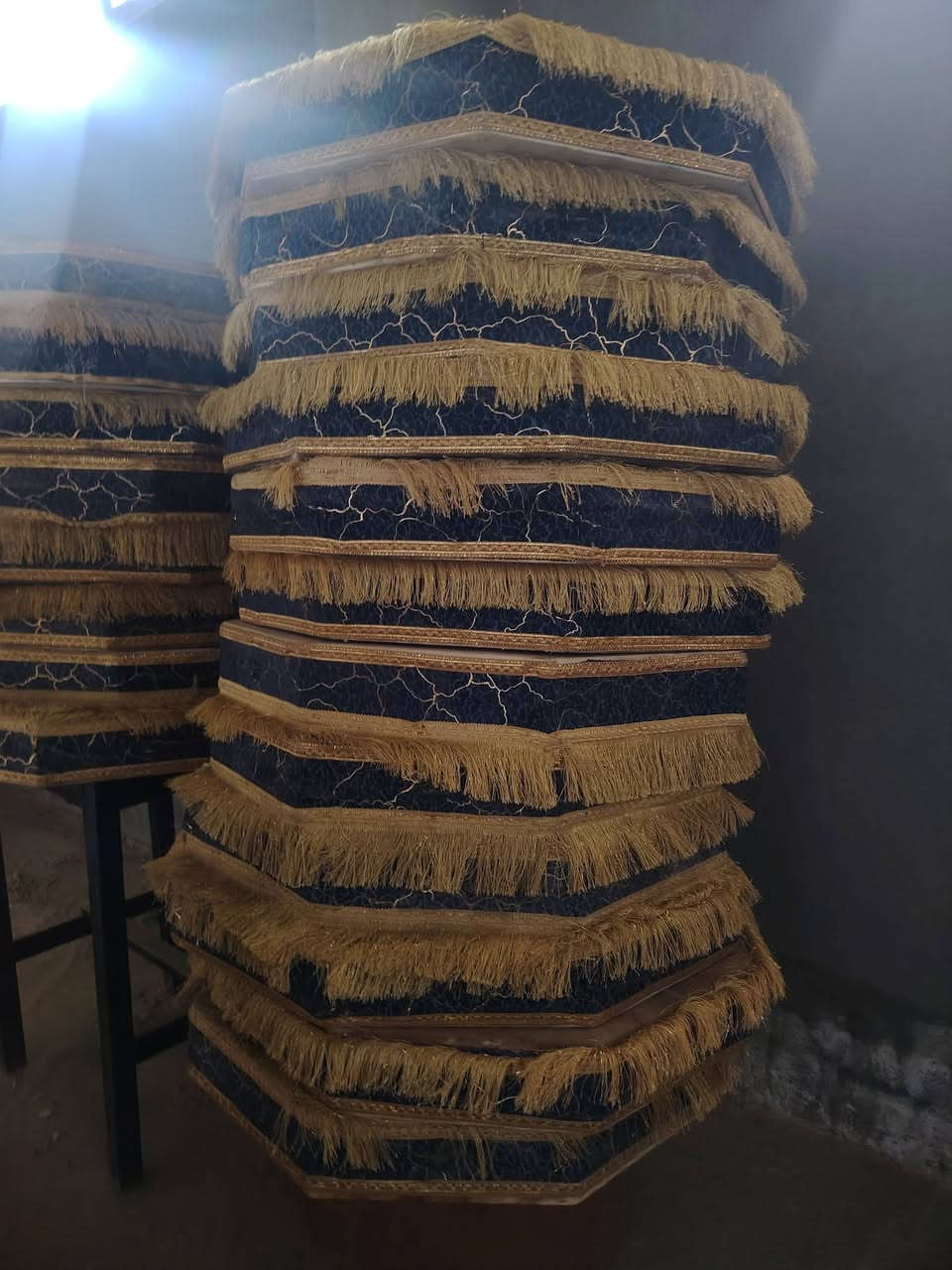 السلام عليكم اخوان دمامات للبيع قياس ٧٠ عدد الكلي ٢٣ دمام ١٢ دمام كامل مابيه شي و١١ دمام بيهن ١٦ وجه مشكوك تريد بس مابيه شي ابيع   واذا أتريدهن كلهن هم ابيع الدمام الكامل مع حزام اسود و١٠ خيزرنات ابيع دمام كامل ٣٠ الف مكاني بابل حله *********** واتساب
