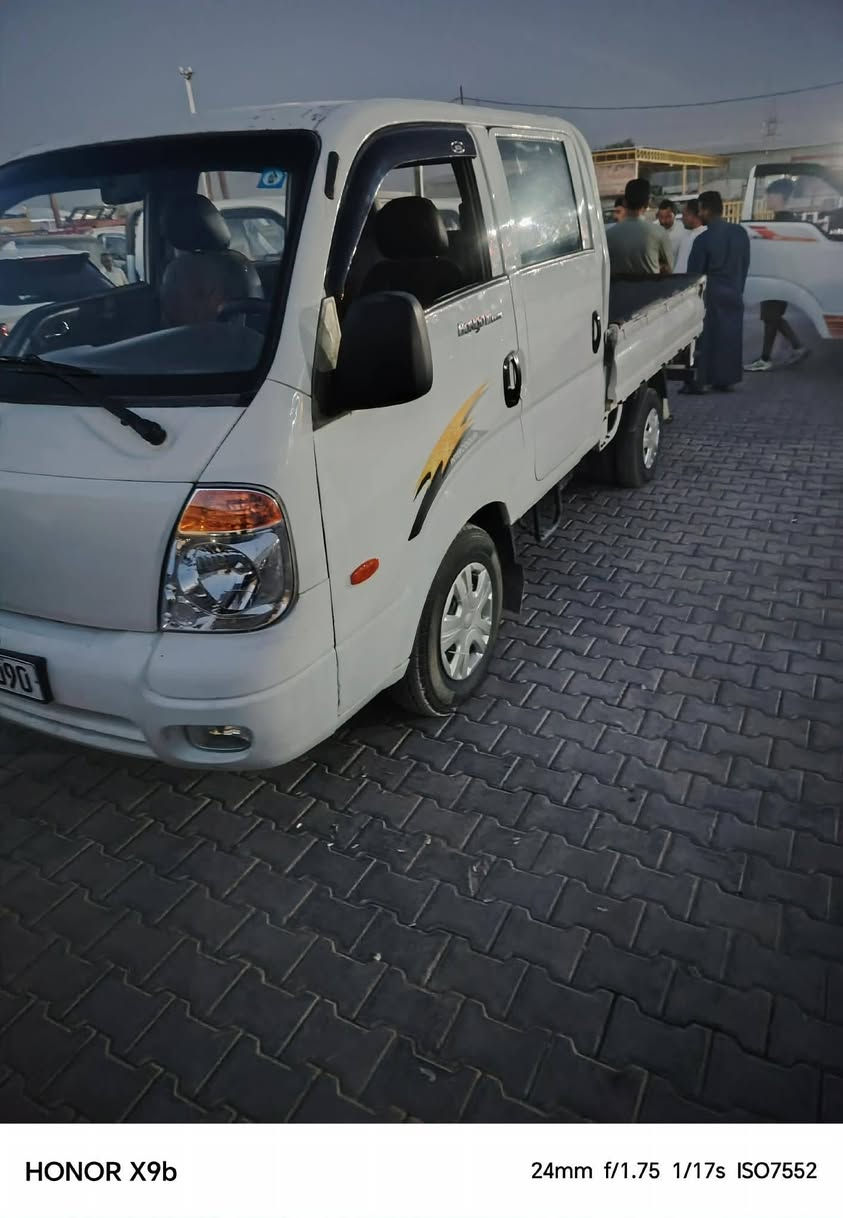 سلام عليكم كيه دبل قماره للبيع محرك 3000 مكفول رقم بابل دولي مداور ثاني يوم مكفوله شاصي ورقم وكير واكسن ومكينه حداديه سياره جاهزه اي استفسار اتصل عله رقم *********** سعر 95 وبيه مجال
