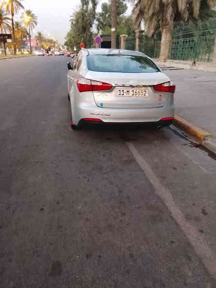 كيه فورتي 14 امريكيه حادث جملغ فقط كير مكينه خير من الله مكينه جيت الين تبريد ثلج سياره جاهز مكاني بغداد *********** السعر 110وبيهه مجال
