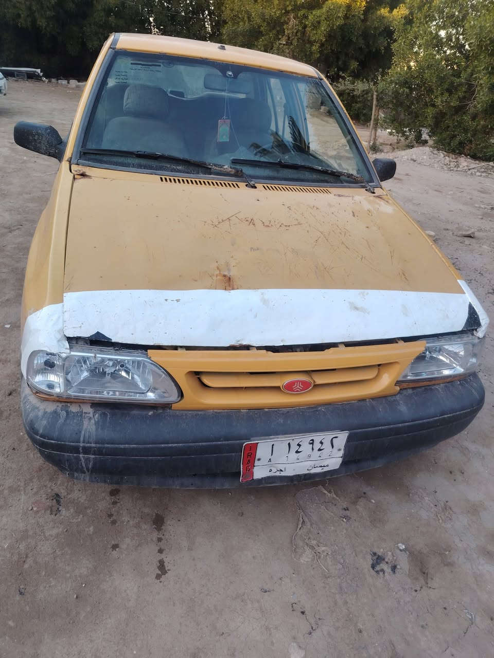 يابه سلام عليكم وين اليدور رخيص شباب سياره سايبه للبيع لا تنقيص ولا تبخير سياره نعمه من الله سياره اصولياتها كامله ورايعها موجود اتريد واكاله اتريد تداورها باسمك   وسعرها 10 وبيها مجال مكانها ناصريه  سوق الشيوخ ***********
