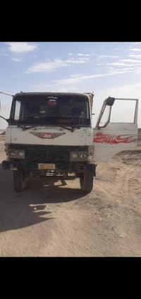 هينو اربعه طن مكينه لا صرف ولا بخار ابيعك بدون راعي سعرها اربعه مليون ...