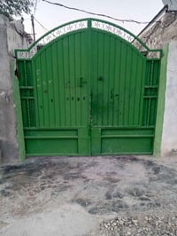 باب • للبيع