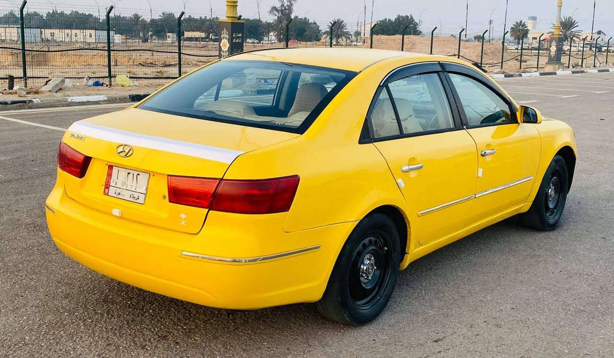 السعر 92 للاستفسار ***********  سوناتا موديل 2009 خليجي بيهه جاملغ امامي بدون دواخل السياره جديده وجاهزه بمعنه الكلمه مكينه 2400 وكير 5نمر مكفولات حداديه تخم تاير تبريد ثلج رقم كربلاء  مشروع وطني السنويه 2027 مصفره هيه وغرامات مكان السياره كربلاء كربلاء, العراق
